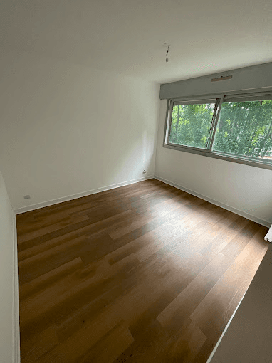 Interieur et parquet apres